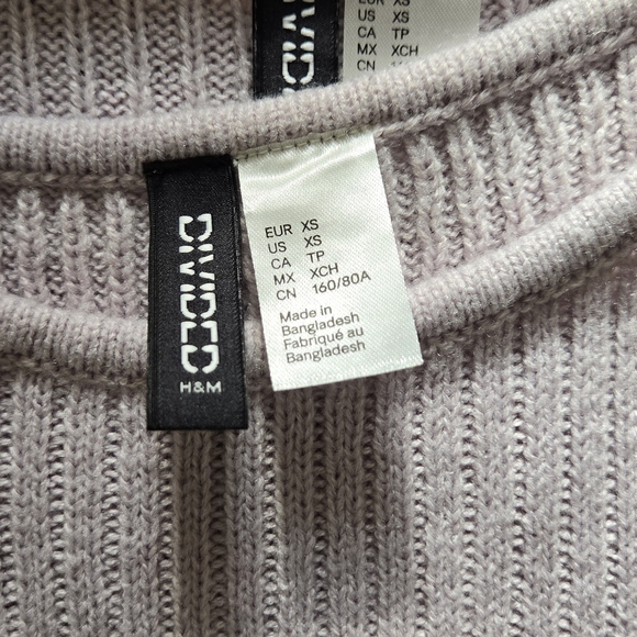 H&M shrug and tank sweater set - Picture 3 of 3